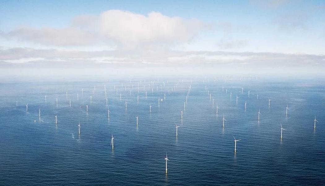 Danska Ørsted säljer 50 procent av Hornsea 3 till amerikanska Apollo. Affären stödjer bolagets kapitalplan och väntas slutföras under 2025. Foto: Ørsted