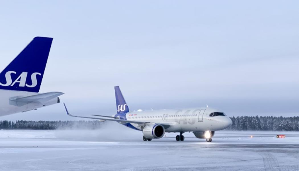 Sverige blir först i Europa med att göra en landsomfattande kartläggning av flygplatsers föroreningar i dagvatten. Foto: niklas jonasson/unsplash
