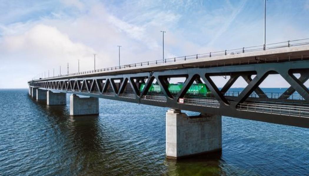 Analysen pekar ut ett begränsat antal stråk som särskilt avgörande för systemets funktion, från norra Sveriges industriregioner till södra Sveriges exportnoder. Foto: Michael Gartner