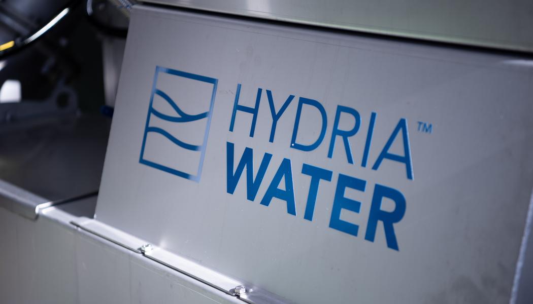 Nu tar företaget nästa steg genom att integrera mjukvara som gör att maskiner för mekanisk vattenrening kan justera sig själva. Lösningen har nyligen beviljats patent. Foto: Hydria Water