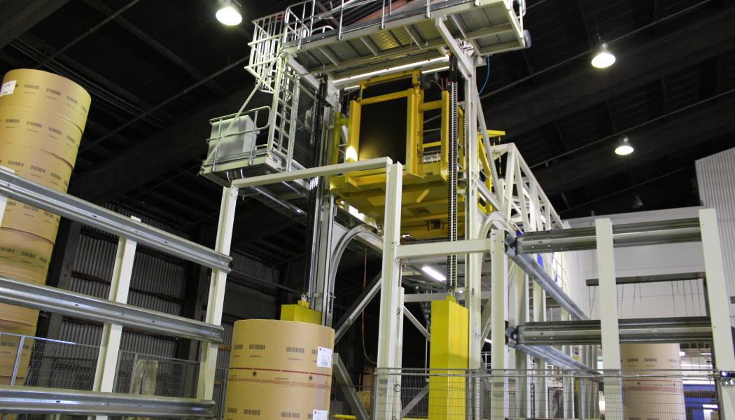 EPIQ features many systems for the pulp and paper industry, among others pulp and wetlap bale systems.