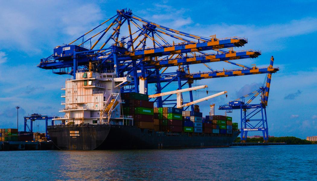 Hamnverksamhet i Kochi i delstaten Kerala, Indien. Foto: Kingsley Jebaraj/Unsplasy