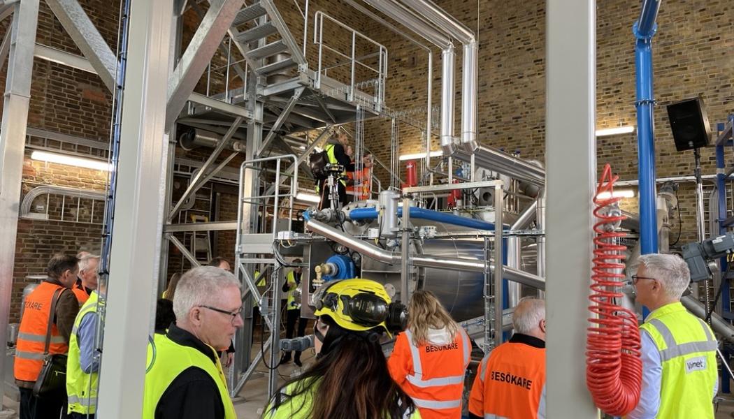 Invigningen av RISE nya demonstrationsanläggning för luktfritt lignin vid LignoCity i Bäckhammar. Foto: RISE