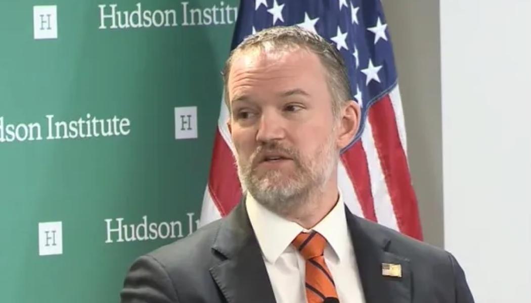 Den amerikanska handelsrepresentanten Jamieson Greer riktar skarp kritik mot tyskarnas beslut. Screendumb: C-Span (USA-tv)