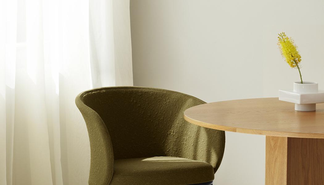 Knit Armchair, olivfärgad. Foto: Normann Copenhagen