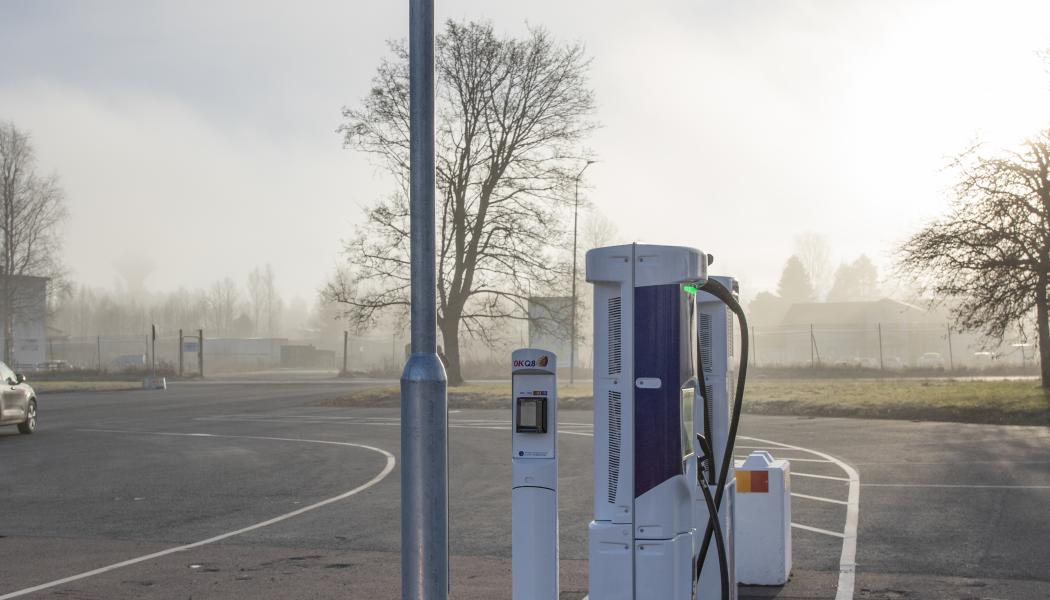 Laddstation för lastbilar, Foto: Elin Gårdestig, Trafikverket
