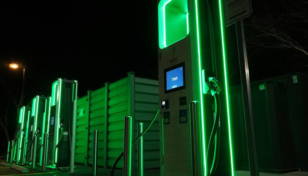 Laddstation. Foto: jamie antoine / unsplash
