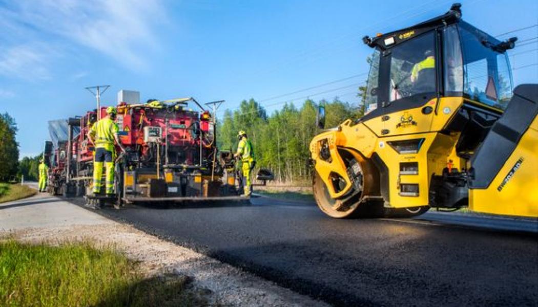 Under de kommande åren ökar resurserna successivt för att rusta upp det statliga vägnätet. Foto: Trafikverket