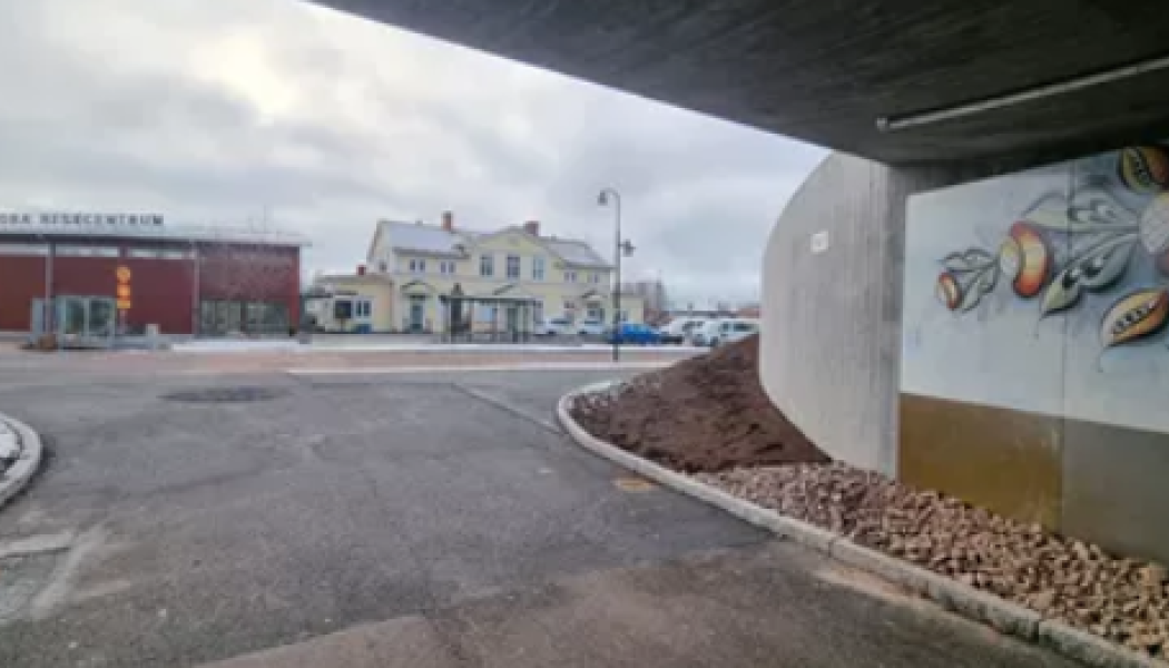 Trafikverket har byggt dubbla körfält på E45 mellan Noretbron och den nya cirkulationsplatsen vid Resecentrum i Mora. Foto: Trafikverket