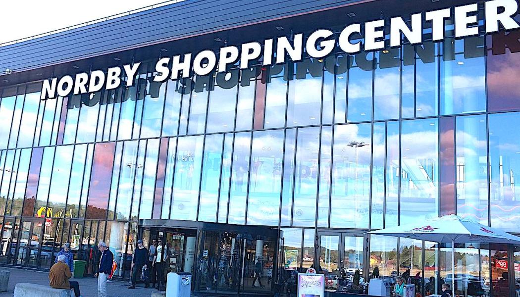 Nordby Supermarket var tvungen att begränsa kunderna till maximalt tre 20-pack ägg per hushåll för att försöka hantera efterfrågan. Foto: Wikipedia Common, kredit: Kjetil Ree