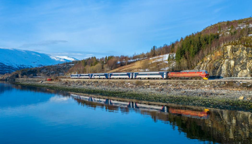 Nordlandsbanen. Efter olyckan i Finneidfjord har situationen förvärrats. Tre lok är i drift, varav ett i reserv. Ett fjärde genomgår just nu omfattande underhåll och anpassning till ERTMS. Foto: SJ Norge