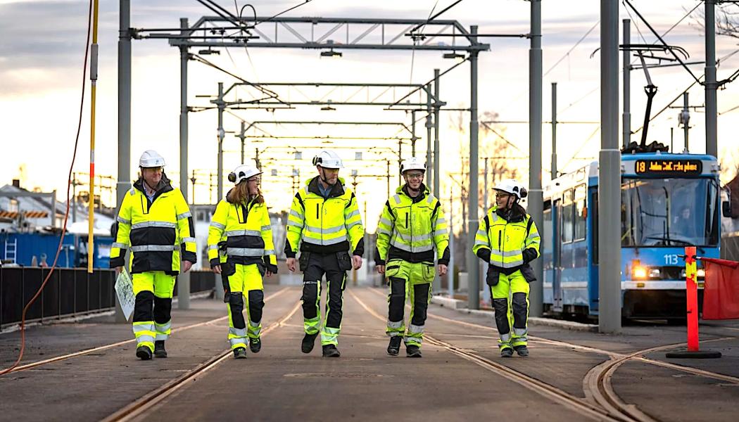 I Finland ansvarar NRC Group Finland för järnvägsbyggnation, underhåll och materialförsörjning. Bolaget har cirka 1 000 anställda i Finland och totalt omkring 1 780 anställda i hela koncernen. NRC Group ASA är noterad på Oslo Børs under tickern NRC.Foto: NRC Group Finland