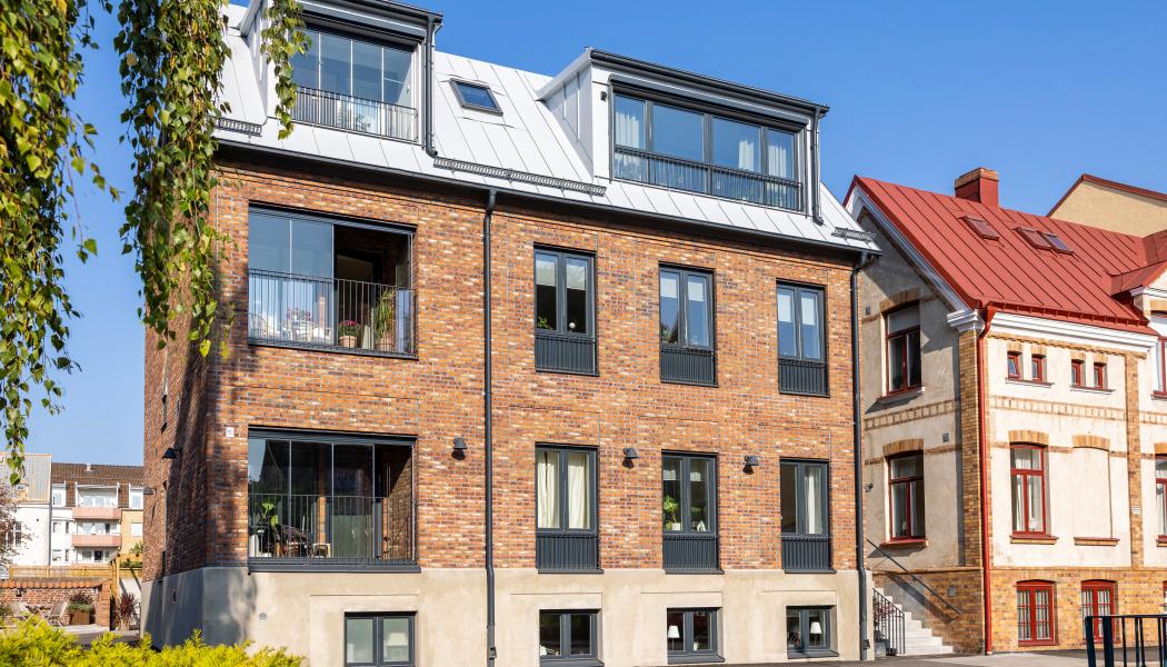 Årets arkitekturpris i Ängelholm går till Morkullan 18, ritad av Monsén Arkitekter och byggd av Leeman & Olsson. Pressbild: Ägelholms kommun