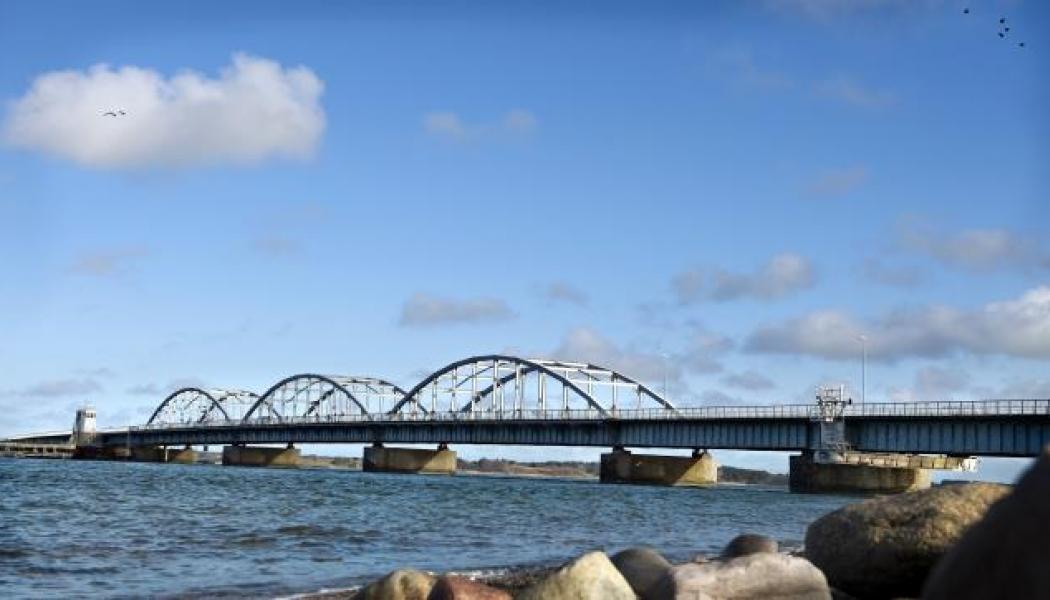 Nu ska järnvägen på Oddesundsbron uppgraderas. Foto: Banedanmark