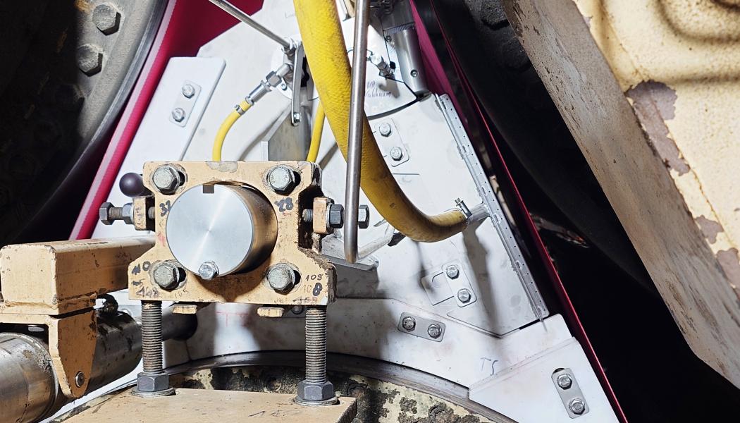 RunPro Easy4 Web Stabilizer installed at a paper mill. Photo: Runtech Systems