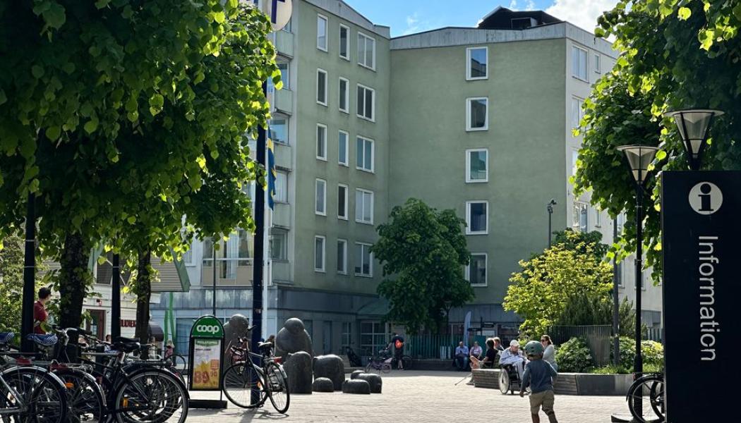 Solna har beslutat att ge Settler Properties AB möjlighet att bygga upp till 75 nya hyresrätter vid Björnstigen i norra Bergshamra. Pressbild: Solna stad