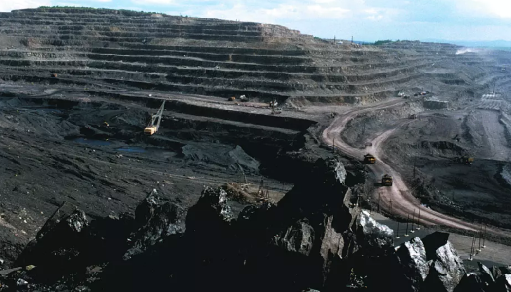 Kolgruva. Foto: Wikimedia Commons / Institute of Economics and Management of Industry CC BY-SA 4.0
