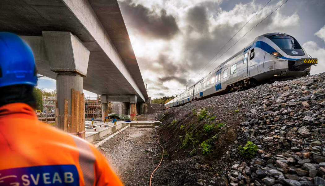 Sveab anlägger parkområde i Järna stationsområde. Foto: Sveab