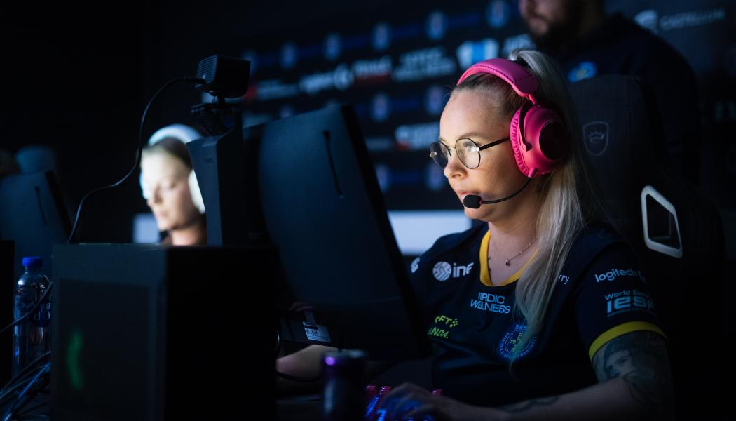 Svenska damlandslaget, Counter-Strike 2. Foto: Halmstads kommun