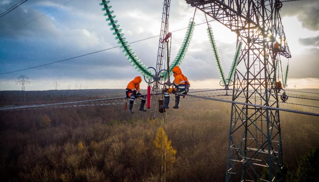 Kraftnäts arbetare. Pressfoto: Svenska kraftnät