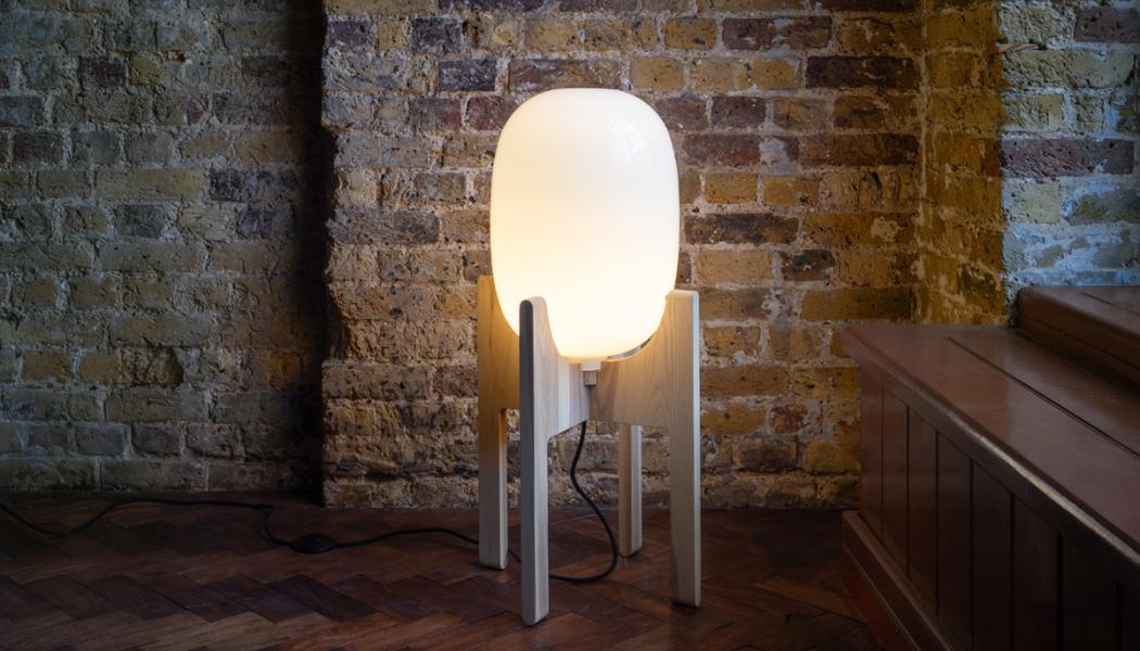 Clore golvlampa. Pressbild: Tamart