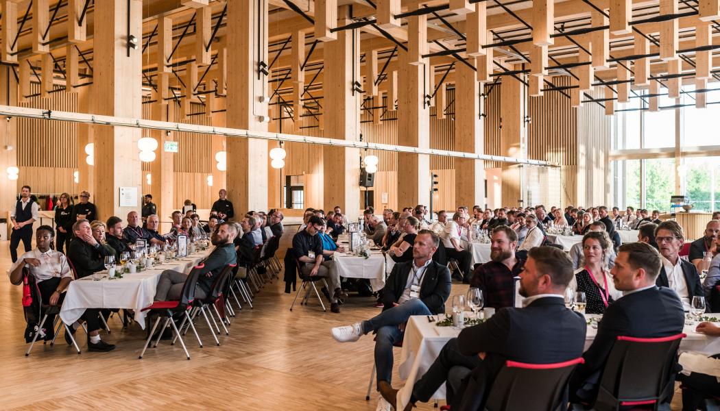 By combining world-class local gastronomy, international entertainment, and strategic networking, the expo creates an arena where relationships are built at the dinner table as much as on the trade fair floor. Photo: Euro Mine Expo