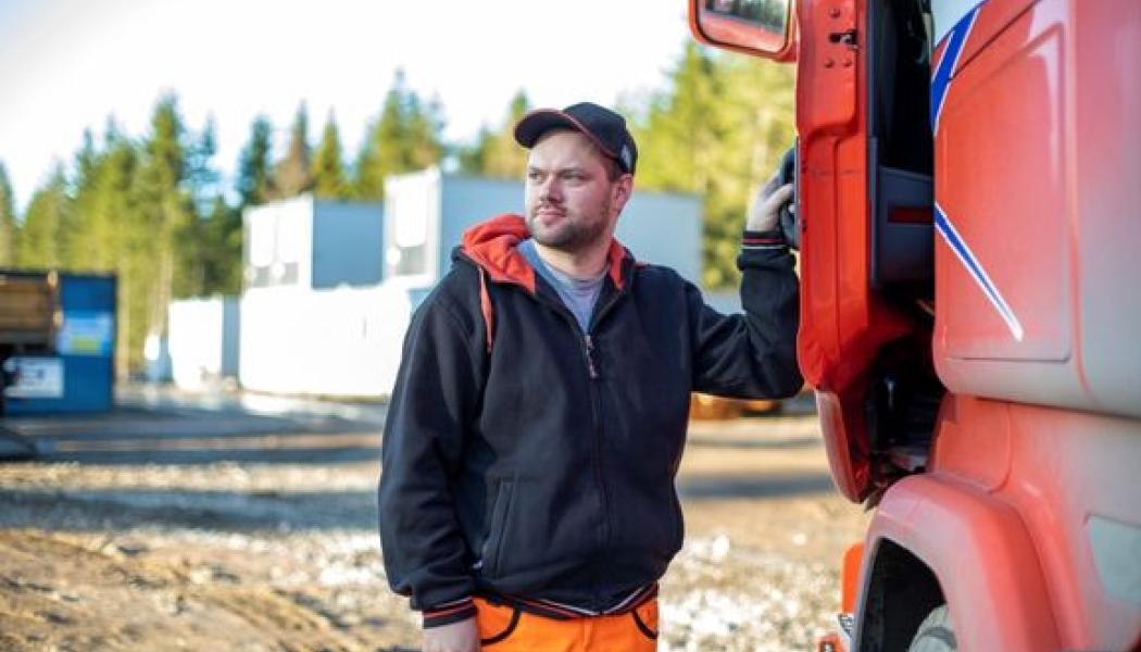 Tillsynen kommer riktas mot gymnasieskolor med fordons- och transportprogram, samt kommunal vuxenutbildning med yrkesförarutbildning där egen förarprövning bedrivs Foto: Liza Simonsson/Transportstyrelsen
