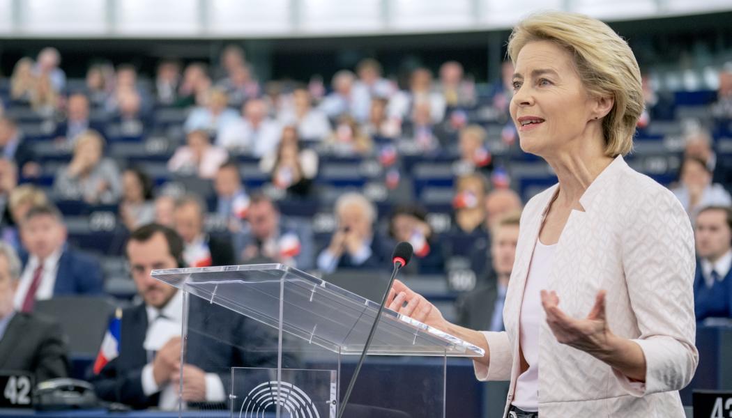 EU- kommissionens ordförande Ursula van der Leyen presenterade sin vision om energiomställningen inför EU-parlamentet. Foto: European Parlament.