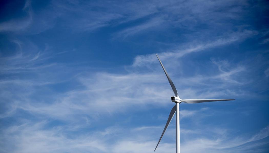 Vindkraft. Foto: Vasilios Muselimis / Unsplash