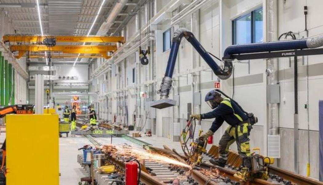 I början av februari godkändes Vossloh ITC AB av Trafikverkskolan som utbildningsanordnare för kurserna Banteknik – underhållspersonal och tekniker samt Kapning och slipning av rälsmaterial. FOTO: Kasper Dudzik