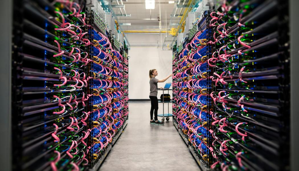 Stora datacenter kräver enorma mängder el. AI-industrins växande energibehov har blivit en central fråga för tekniksektorns fortsatta expansion. Foto: Nomios Germany