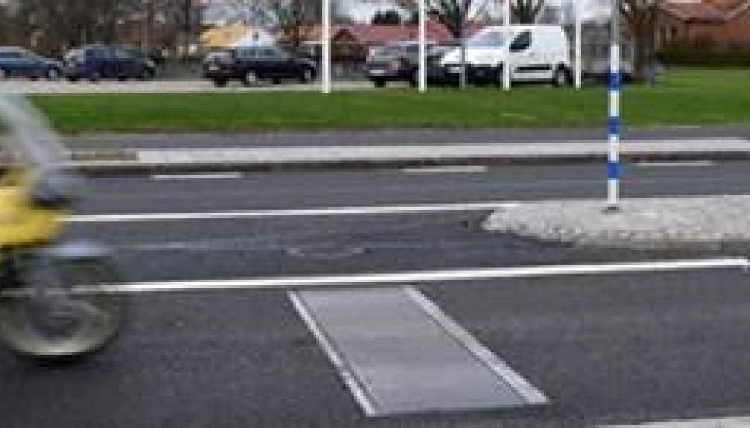 Det finns 100 Actibump installerade, främst i svenska kommuner, på flera platser i Trafikverkets vägnät. Foto: Edeva 