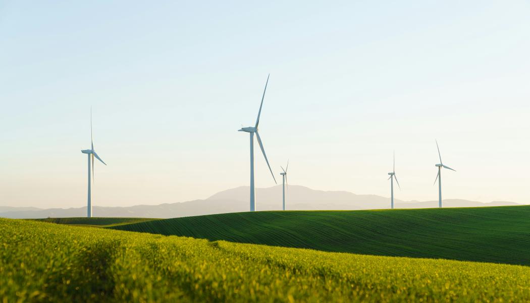 Vindkraftverk. Foto: Zac Wolff / Unsplash