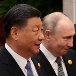 Suo Takekuma/AP/TT: Möjligtvis en fnurra på tråden. På bilden Kinas president Xi Jinping och Rysslands president Vladimir Putin. Arkivbild.