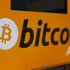 Kin Cheung AP/TT: Bitcoinkursen stiger snabbt. Arkivbild