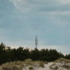 Utvecklingen av 6G ställer nya krav på säkerhet och motståndskraft i telekominfrastrukturen. Foto: oscar nord/unsplash