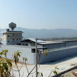 Datorhallen i Nepals bergstrakter. Bild: Coromatic.