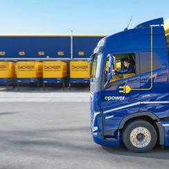 Dachsers omsättning inom landtransporter ökade med nära elva procent till 6,4 miljarder euro. European Logistics stod för 4,8 miljarder av detta, en ökning med drygt åtta procent, medan Food Logistics växte med tjugo procent till 1,7 miljarder euro. Antalet livsmedelstransporter ökade med fjorton procent och volymen med trettioen procent.