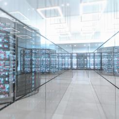Tillväxten av datacenter bromsas av begränsningar i elförsörjningen och bristande tillgång till förnybar energi, men det är bara  en av minst fem utmaningar datacenterbranschen står inför 2025. Bild: Eaton