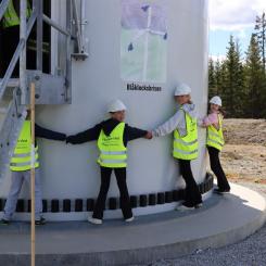 Klass 5 från Grevåkerskolan i Hammerdal. Pressbild: Jämtkraft