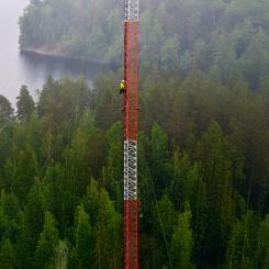 Kommunikationsmast. Foto: Eltel