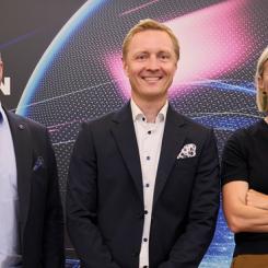 Martin Lundstedt, Johan Lundén and Karin Rådström. Foto: Volvo