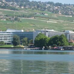 Nestlés huvudkontor vid Genève-sjön i Schweiz. Foto: Norbert Apli/Wikimedia Commons