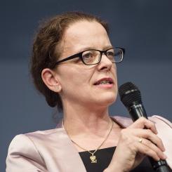 Schnabel underströk i Reuters-intervjun att själva hotet om politisk inblandning redan har märkbara effekter. – Bara försöken att inskränka centralbankens oberoende får de långfristiga och medelfristiga räntorna att stiga, sade Schnabel. Foto: Wikipedia Common Lic. Kredit: Gregor Fischer