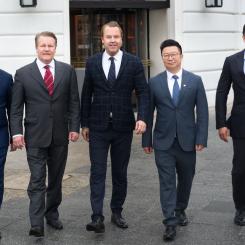 Suntrade Group AB (publ) har ingått en omfattande avsiktsförklaring med det kinesiska energibolaget Jiangsu Linyang Energy Co., Ltd.  Pressbild: Suntrade