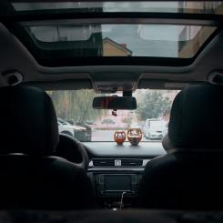 I Europa finns ännu inga kommersiella robotaxilösningar i större skala, men sådana tjänster är redan i drift i storstäder i USA och Kina. Foto: QIN BENNIE/Unsplash