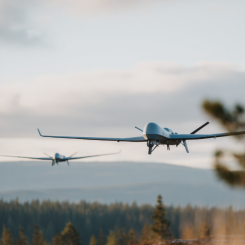 Rapporten från Danske Bank visar på den växande betydelsen av ”dual-use-teknologier”, om kombinerar civila och militära tillämpningar, för att stärka både nationell säkerhet och finansiell motståndskraft. Bild: Danske Bank