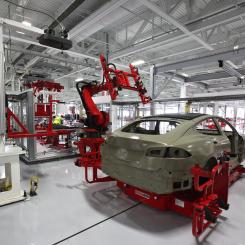 Elbilstillverkning av Model S på Tesla Factory i Fremont, Kalifornien
Fotokredit: Steve Jurvetson - Flickr: Tesla Autobots