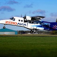 ZeroAvias testflygplan lyfter för första gången från en flygplats i Storbritannien. Foto: ZeroAvia