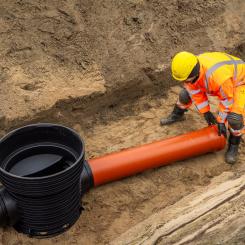 Ökade vattenflöden och åldrande system sätter press på spillvatteninfrastrukturen. Den nya produkten Tegra 600 är en vidareutveckling av Wavins Ø600 mm rens- och tillsynsbrunn och är framtagen för spillvatten-, dagvatten- och industriella installationer. Foto: Wavin